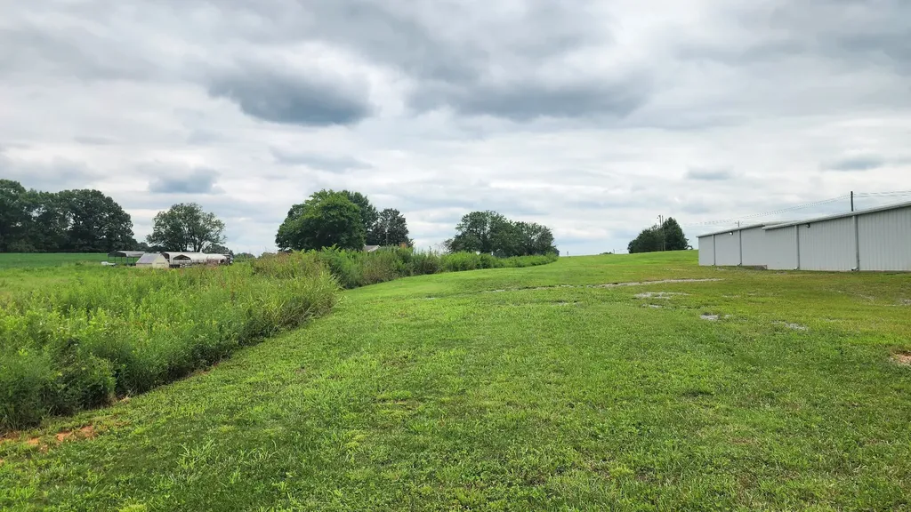 11430 Smithville Highway Smithville TN 37166