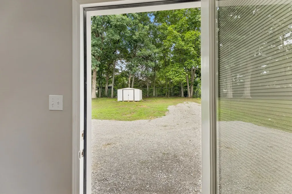 668 Jackson Avenue Lewisburg TN 37091