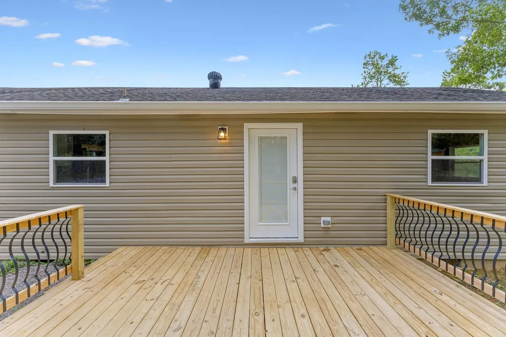668 Jackson Avenue Lewisburg TN 37091