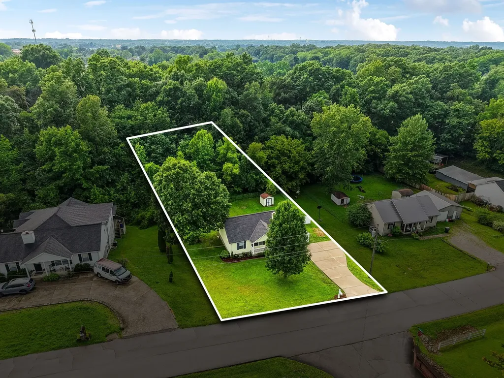 412 Shady Hill Road Dickson TN 37055