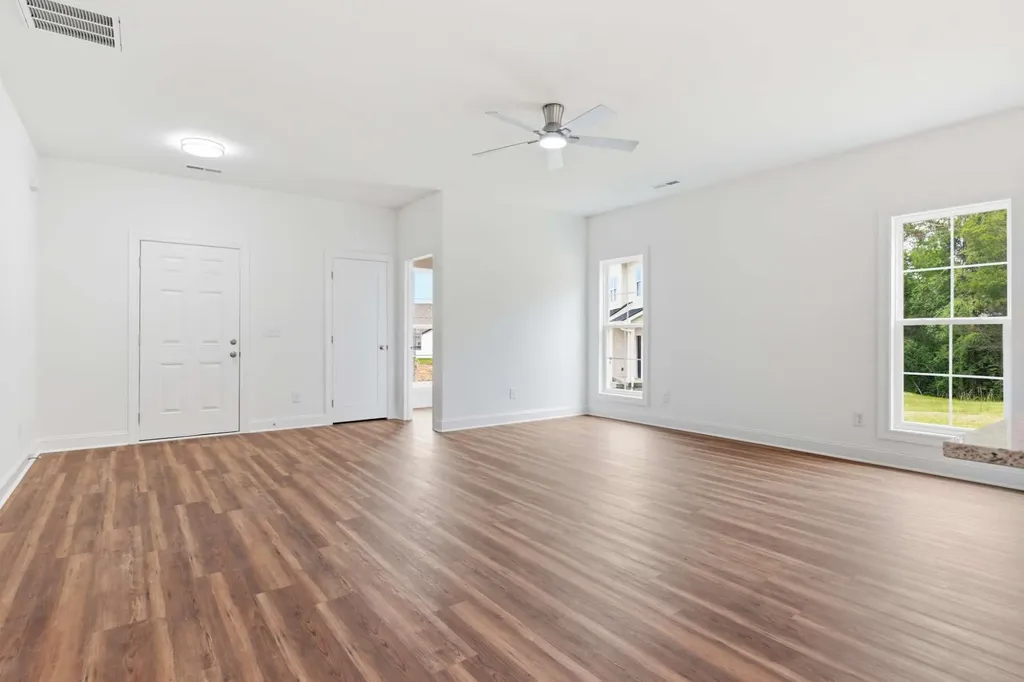 295 Spring Street La Vergne TN 37086