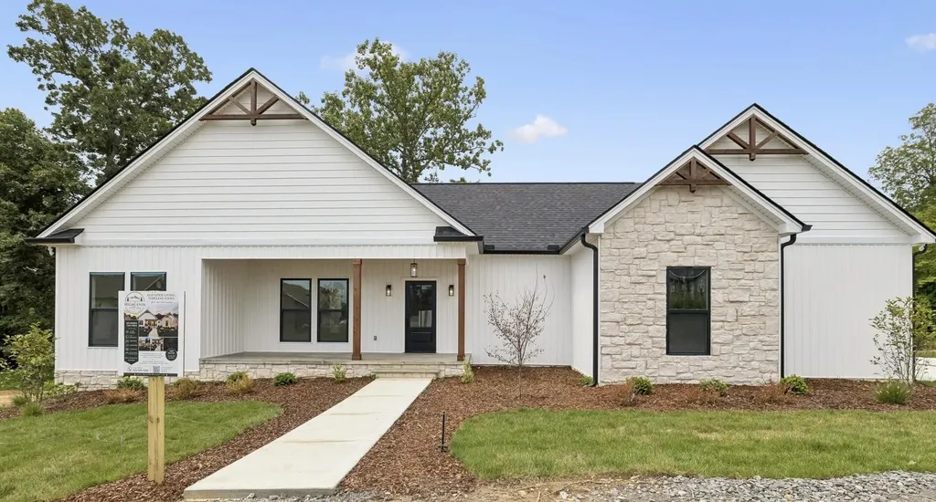 205 Hidden View Dunlap TN 37327