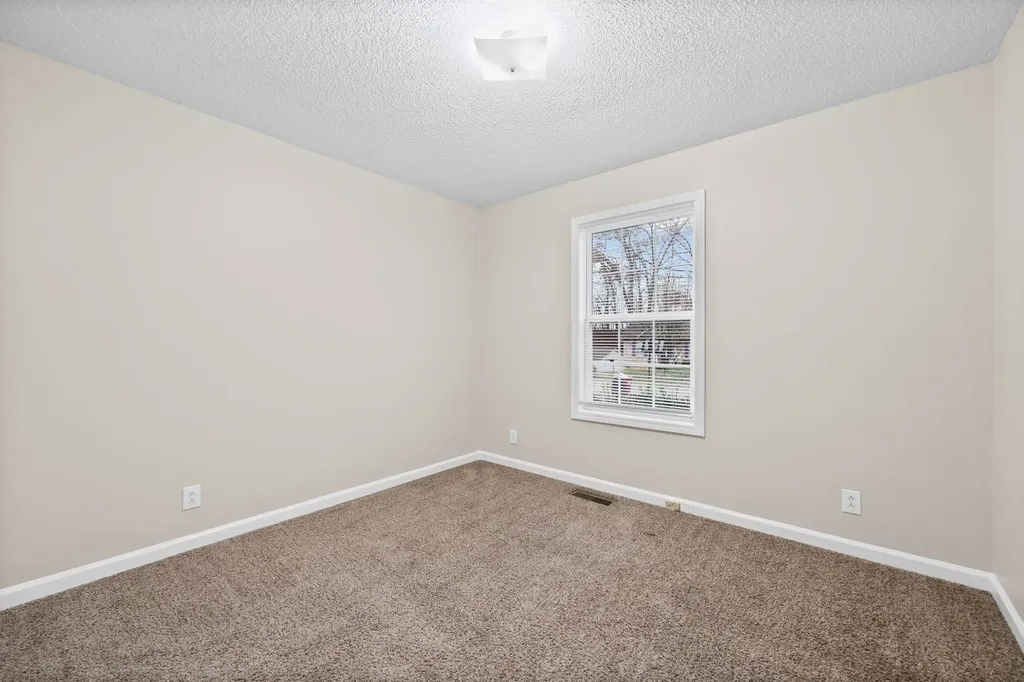 386 Brook Mead Drive Clarksville TN 37042