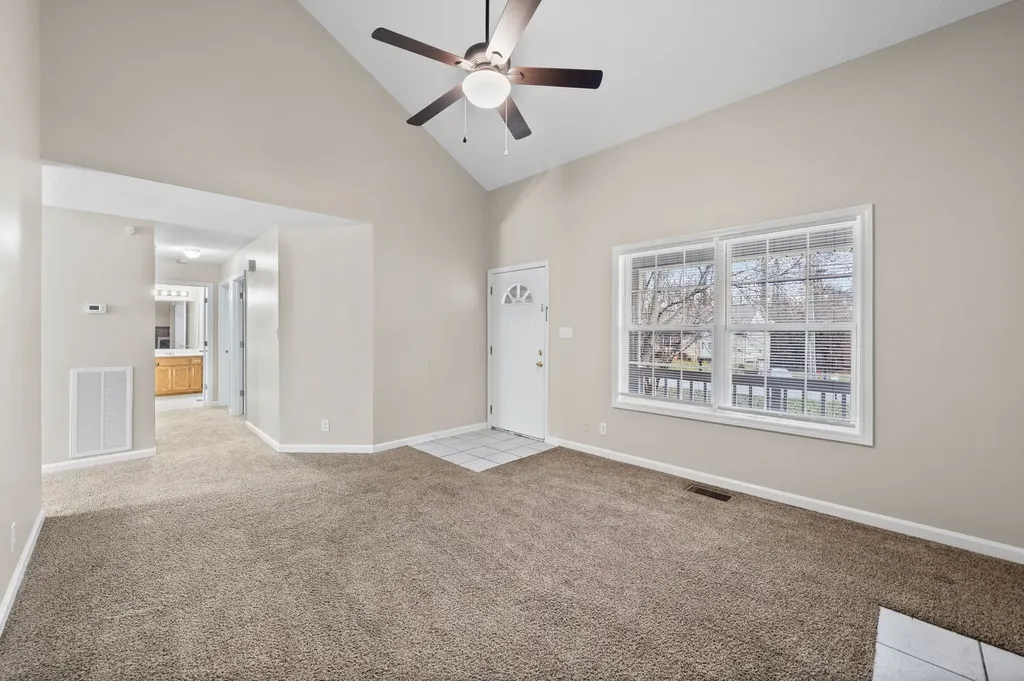 386 Brook Mead Drive Clarksville TN 37042