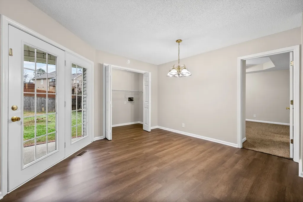386 Brook Mead Drive Clarksville TN 37042