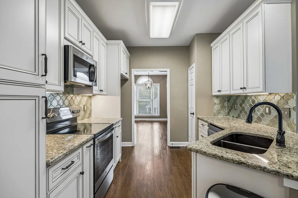 612 Bayhill Ct, N Hermitage TN 37076