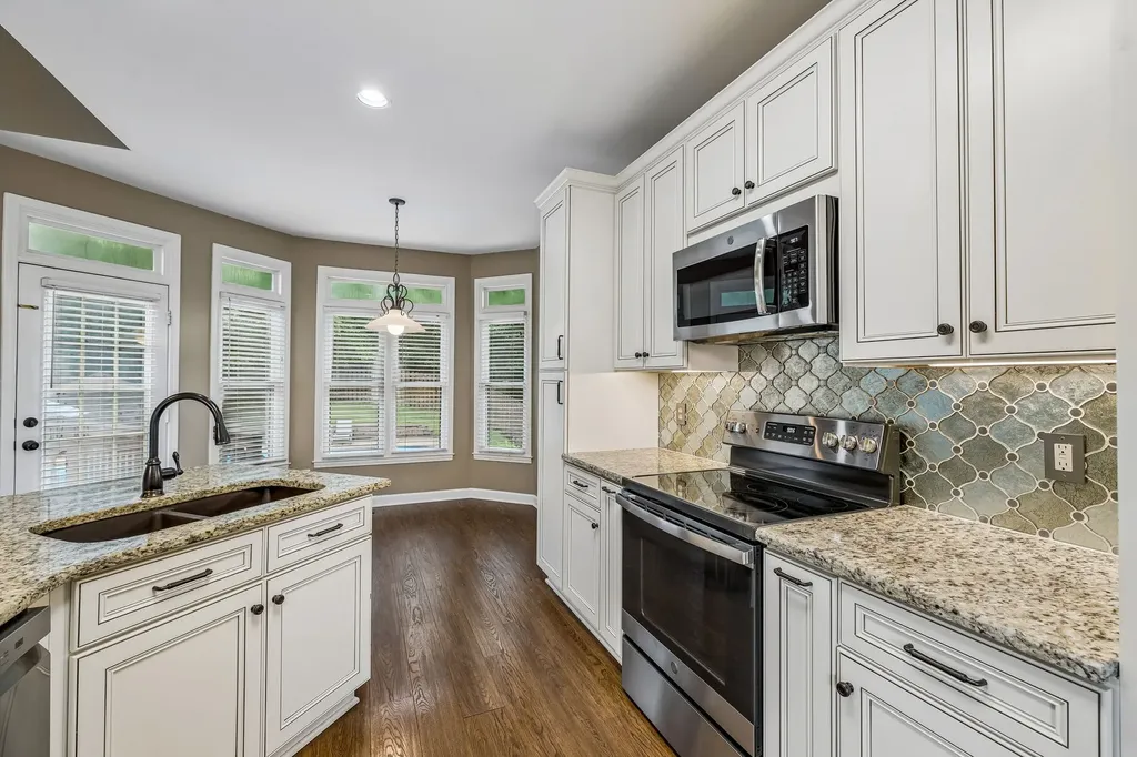 612 Bayhill Ct, N Hermitage TN 37076