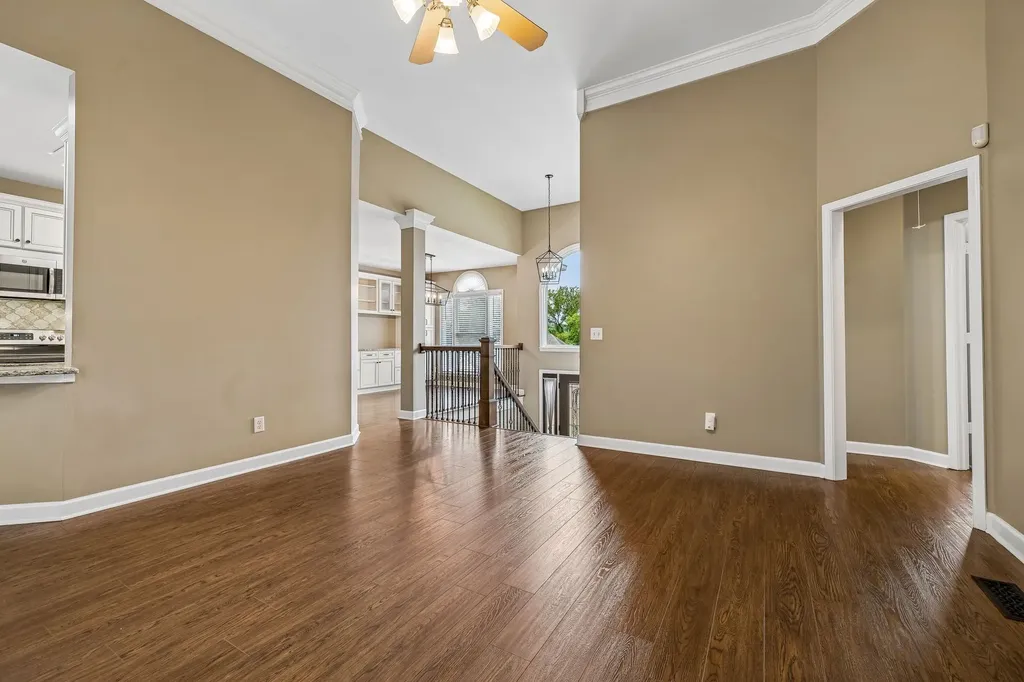 612 Bayhill Ct, N Hermitage TN 37076