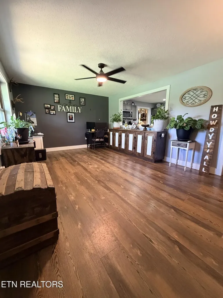 158 Daysville Road Rockwood TN 37854