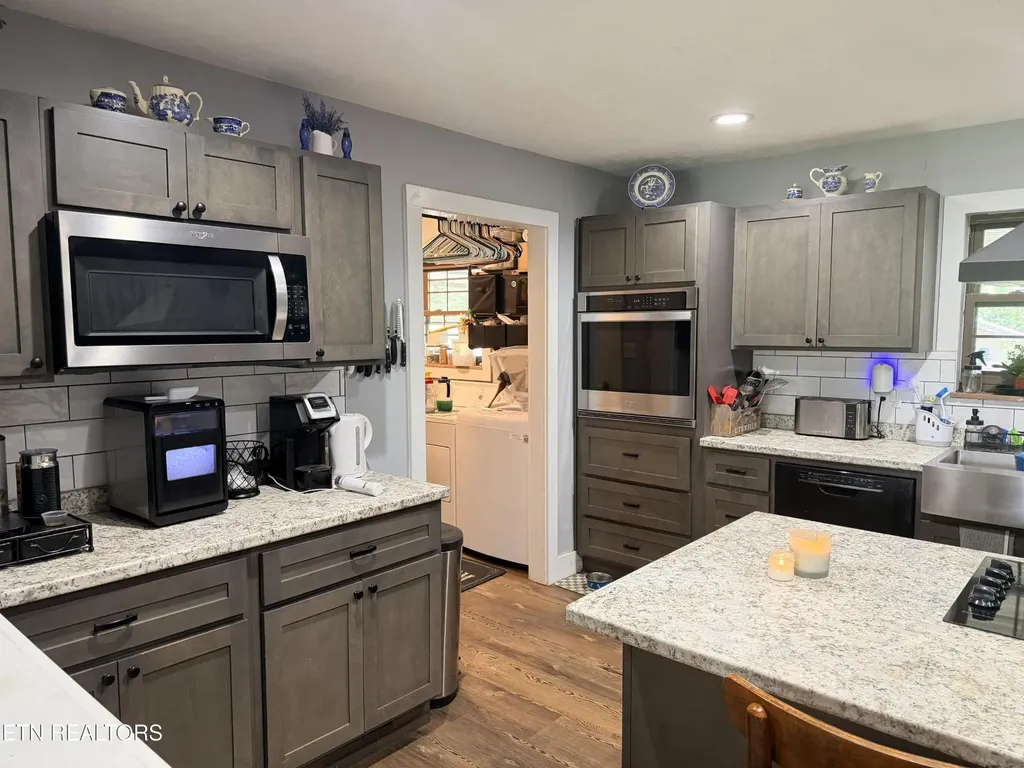 158 Daysville Road Rockwood TN 37854