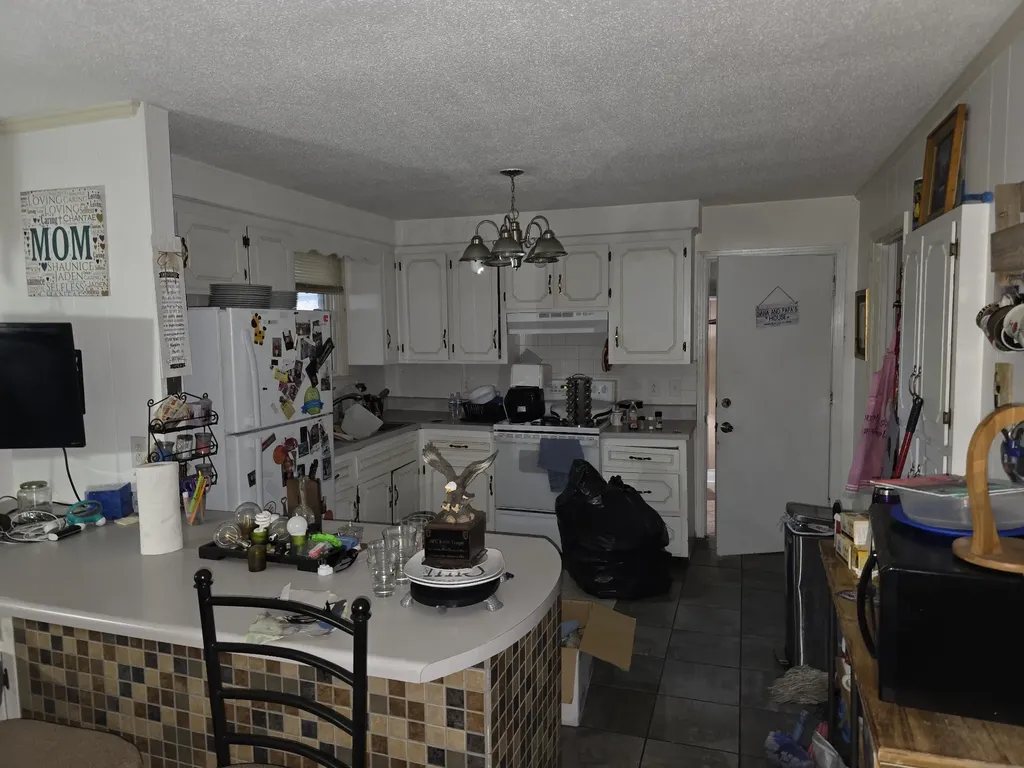 2240 Robin Drive Clarksville TN 37042