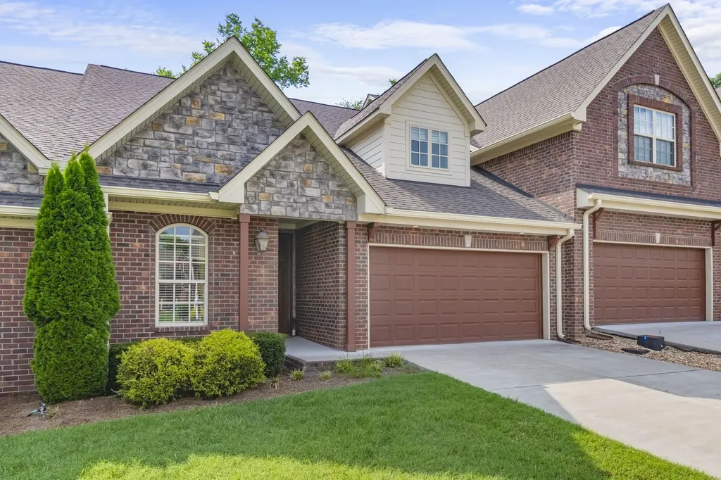 104 Nickolas Circle Lebanon TN 37087