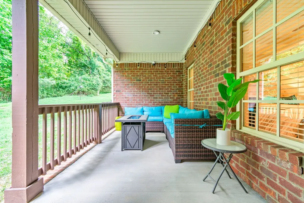 104 Nickolas Circle Lebanon TN 37087