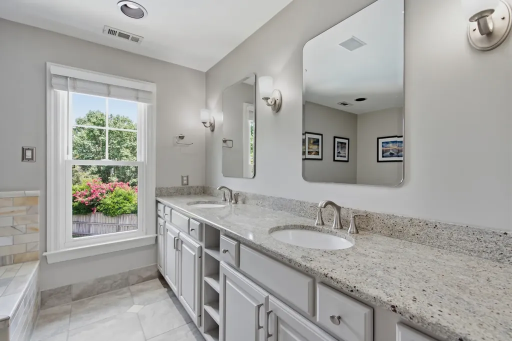 700 Burleigh Court Nashville TN 37221