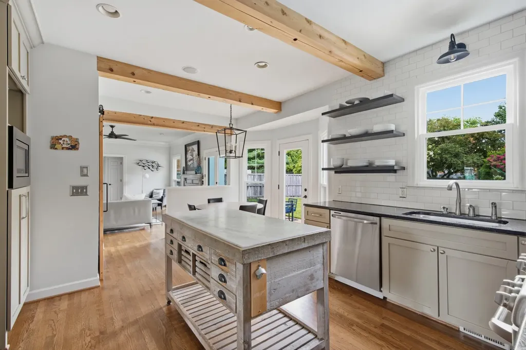 700 Burleigh Court Nashville TN 37221