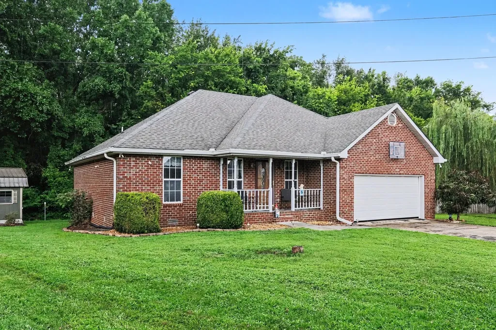 712 Williamsburg Drive Smyrna TN 37167