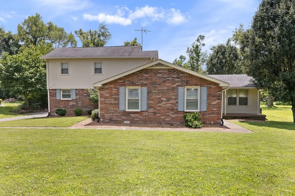 207 Brookside Drive Old Hickory TN 37138