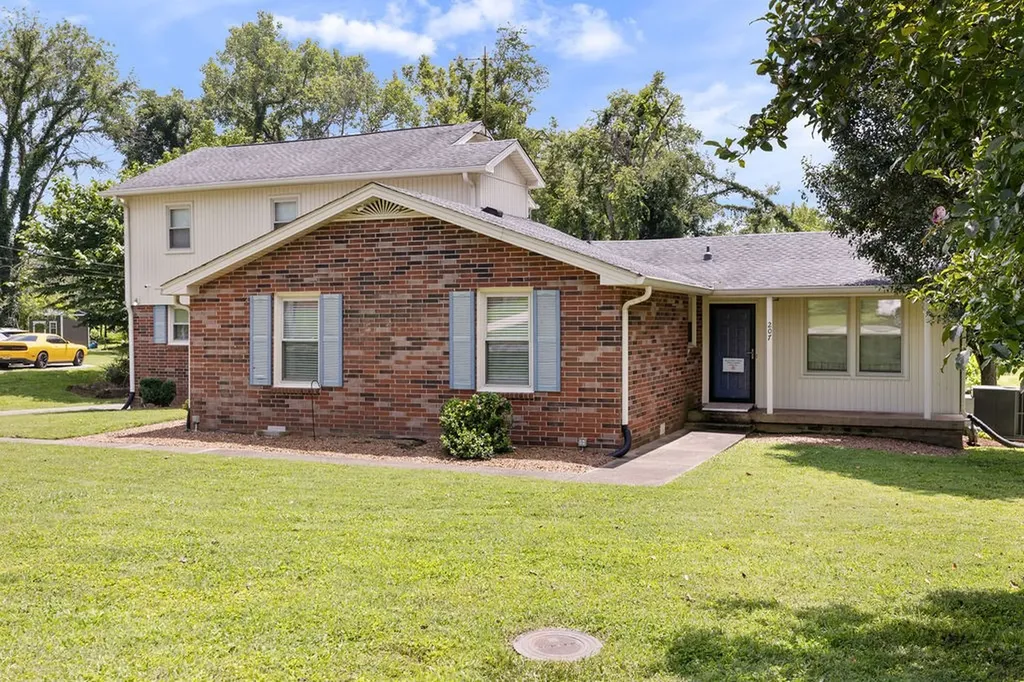 207 Brookside Drive Old Hickory TN 37138