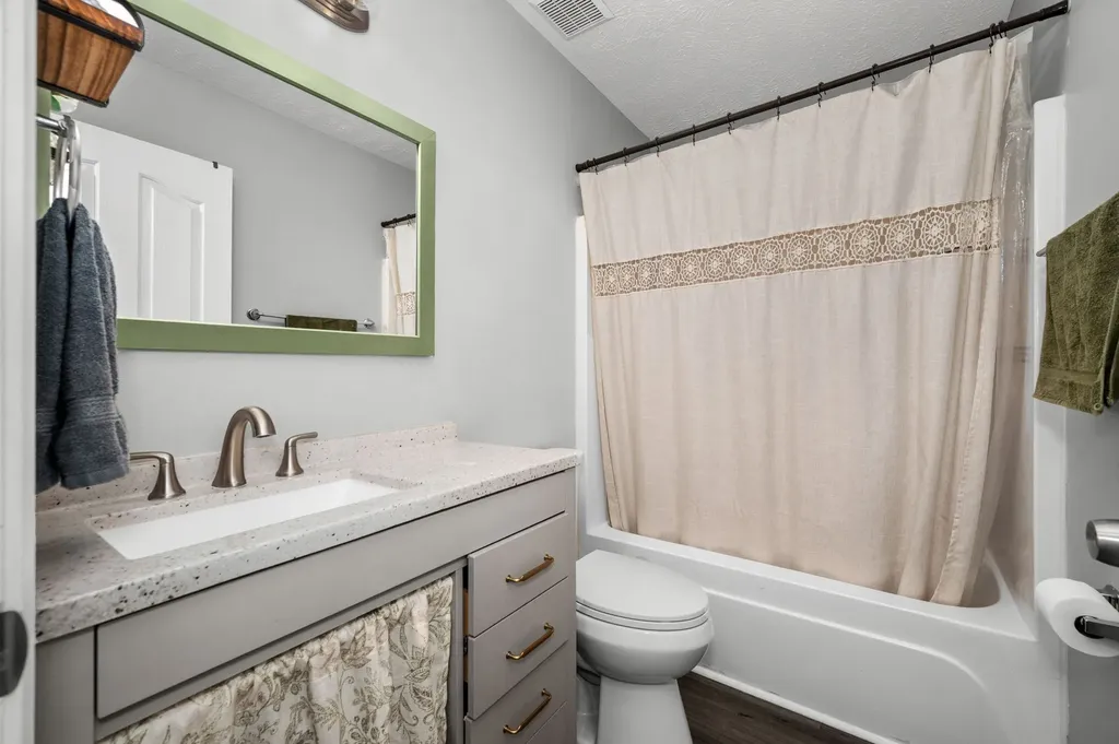 4961 Camborne Circle Murfreesboro TN 37129