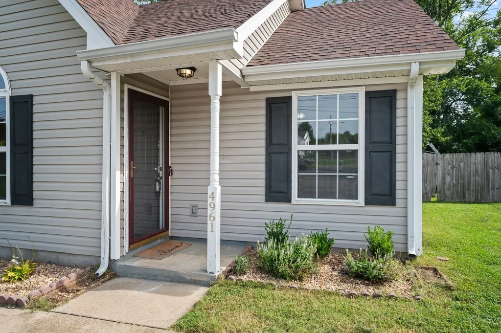 4961 Camborne Circle Murfreesboro TN 37129