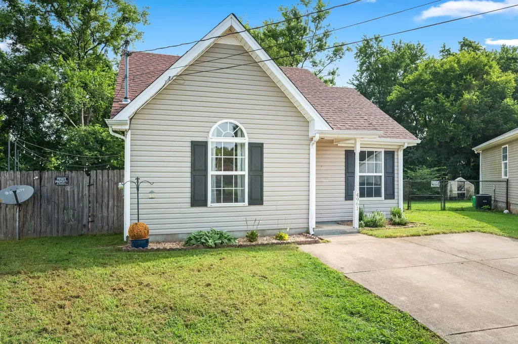 4961 Camborne Circle Murfreesboro TN 37129