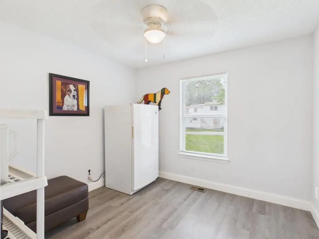 181 Spring Street Spring City TN 37381