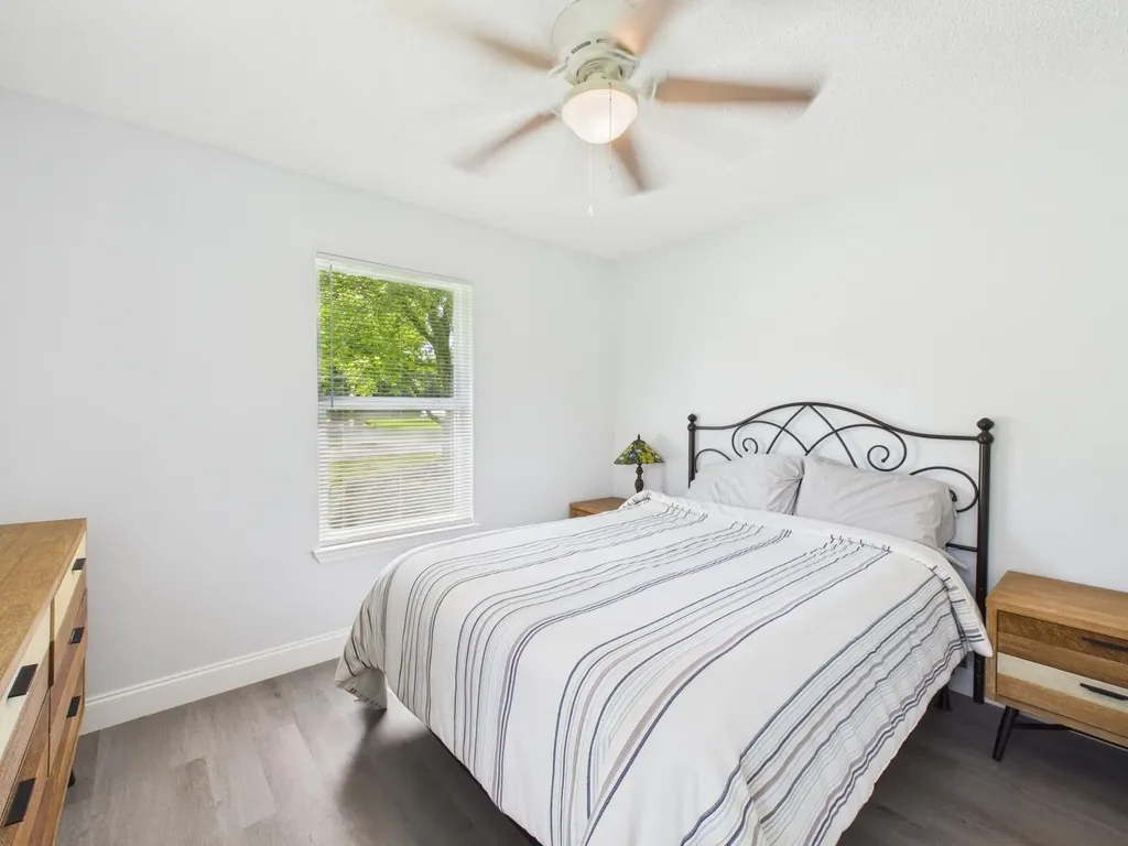 181 Spring Street Spring City TN 37381