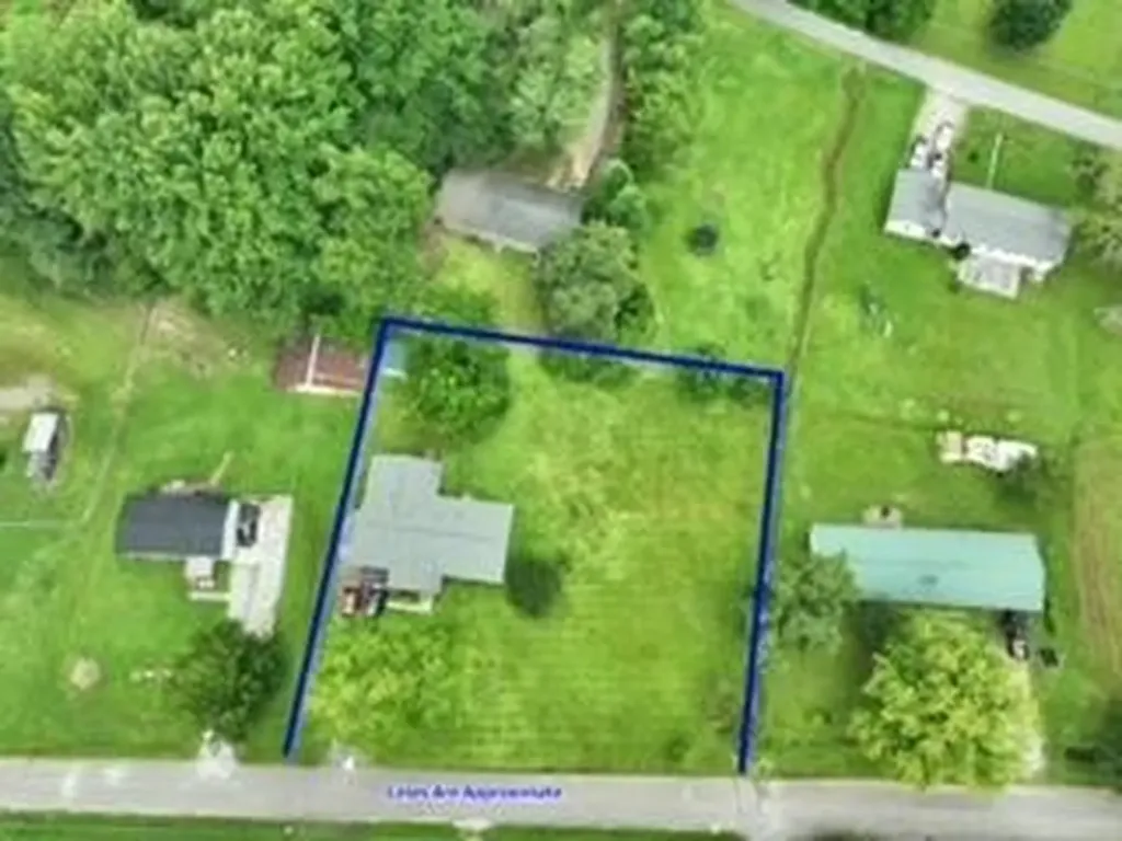 181 Spring Street Spring City TN 37381