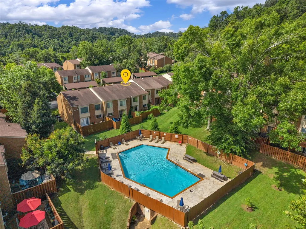 6948 Highland Park Drive Nashville TN 37205