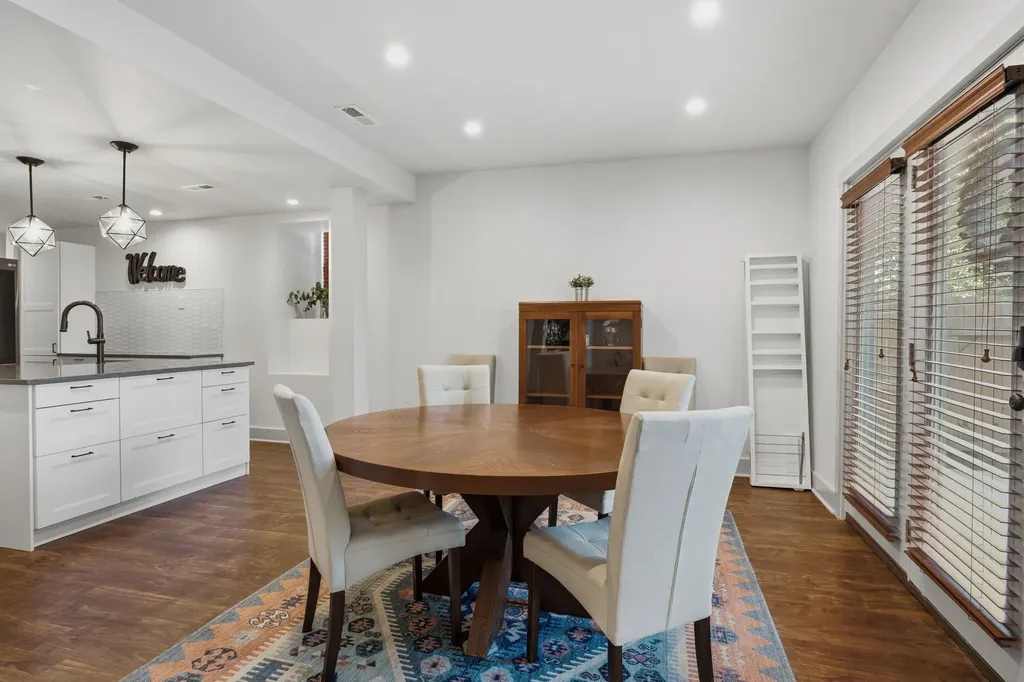 943 Russell Street Nashville TN 37206