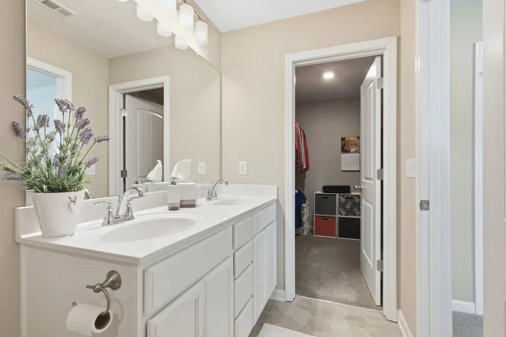 301 Ruby Cate Way Murfreesboro TN 37128