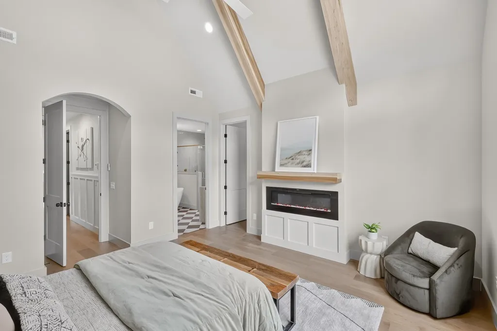 60A Creighton Avenue Nashville TN 37206