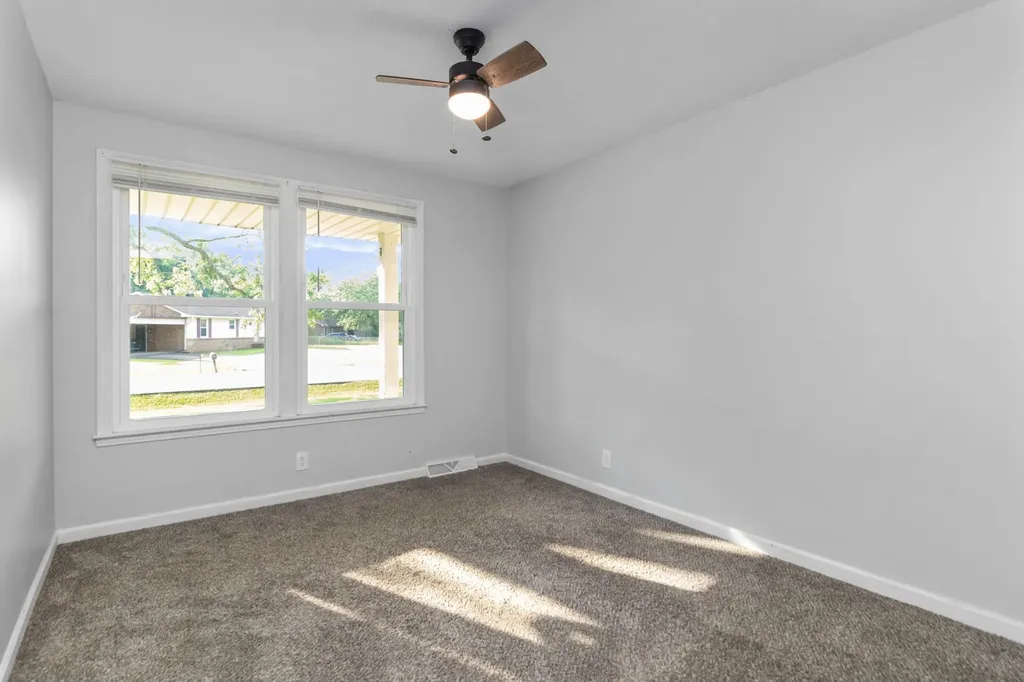 2233 Robin Drive Clarksville TN 37042