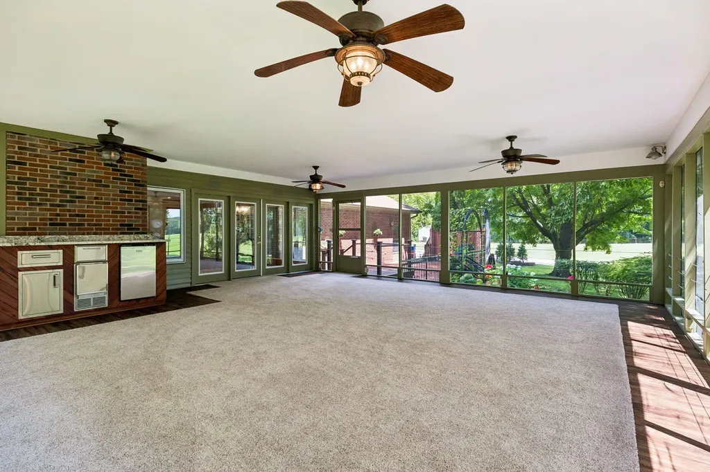 3225 Pinson School Road Greenbrier TN 37073