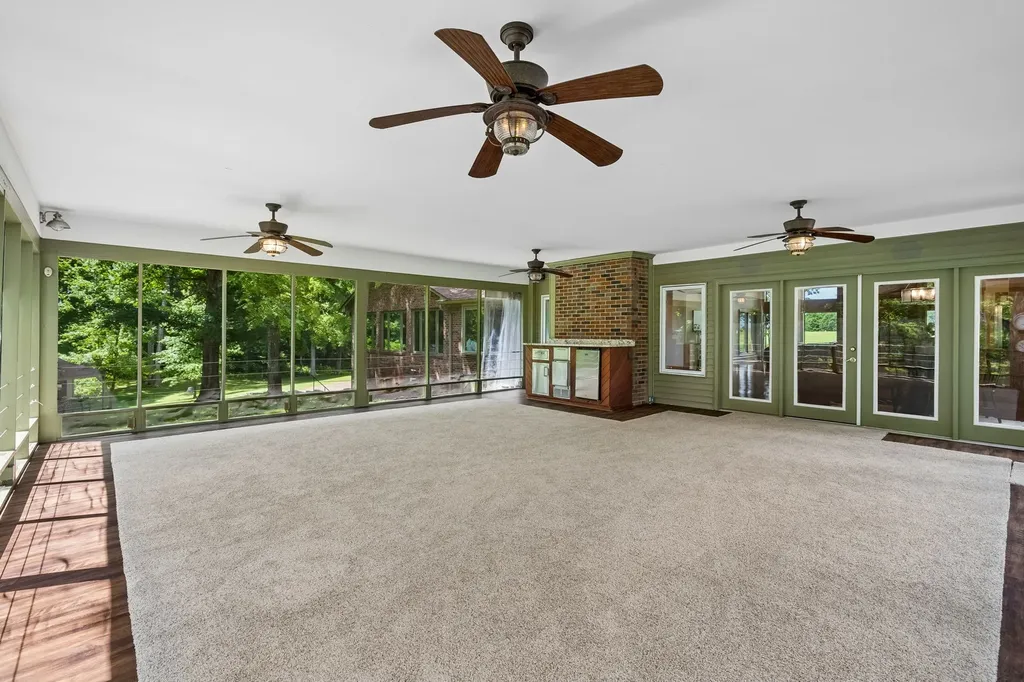 3225 Pinson School Road Greenbrier TN 37073