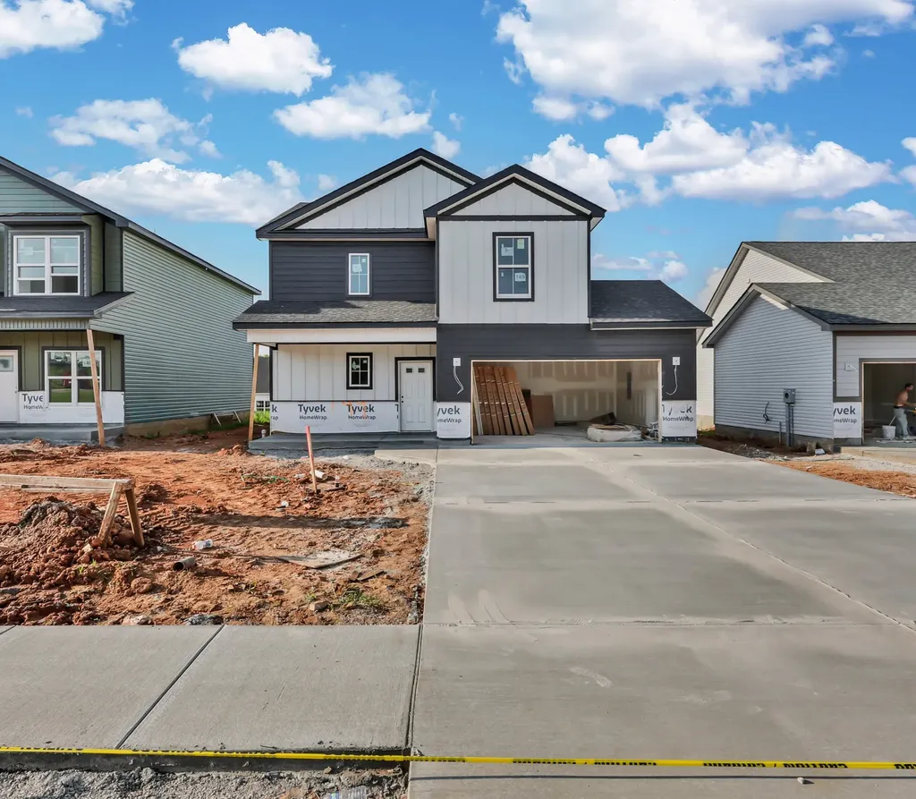 2716 Brewster Drive Clarksville TN 37042