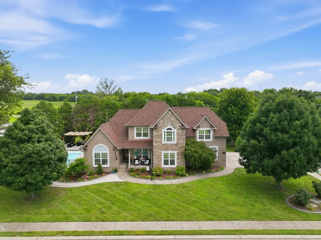 2725 Aristocrate Drive Murfreesboro TN 37128