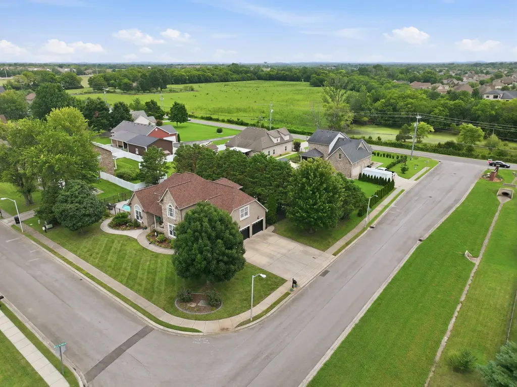 2725 Aristocrate Drive Murfreesboro TN 37128