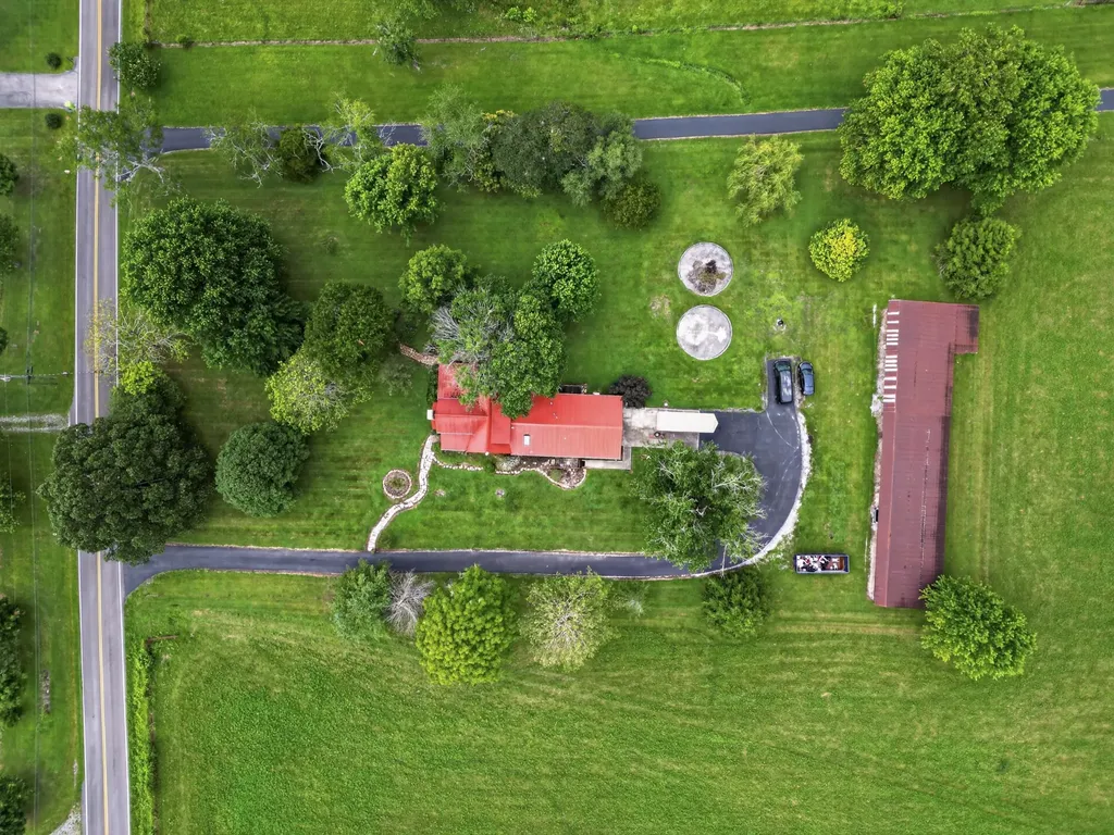 1705 Open Range Road Crossville TN 38555