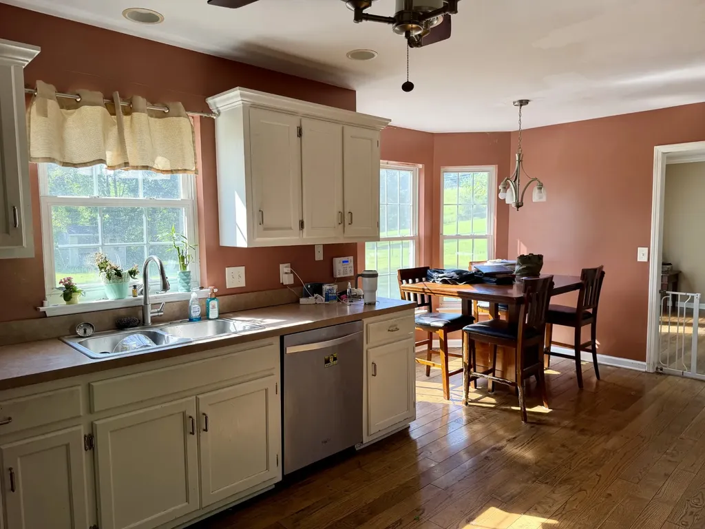 906 Gailynn Marie Drive Mount Juliet TN 37122