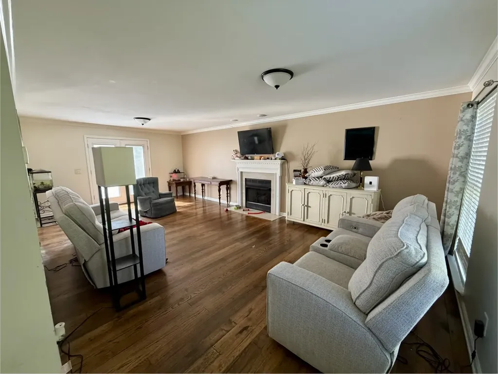 906 Gailynn Marie Drive Mount Juliet TN 37122