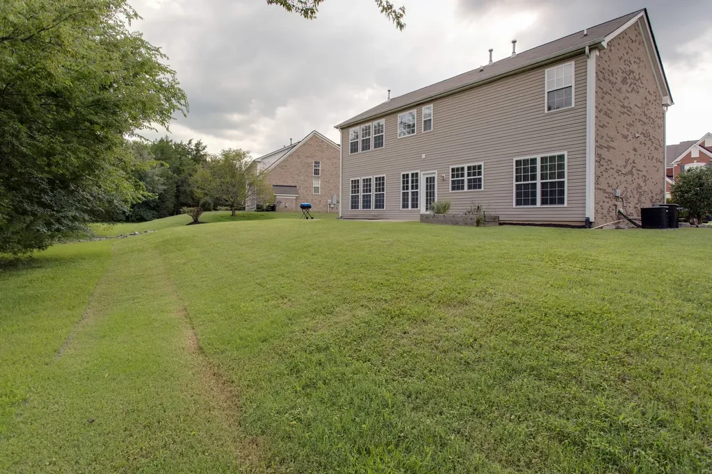 2104 Sister Court Nolensville TN 37135
