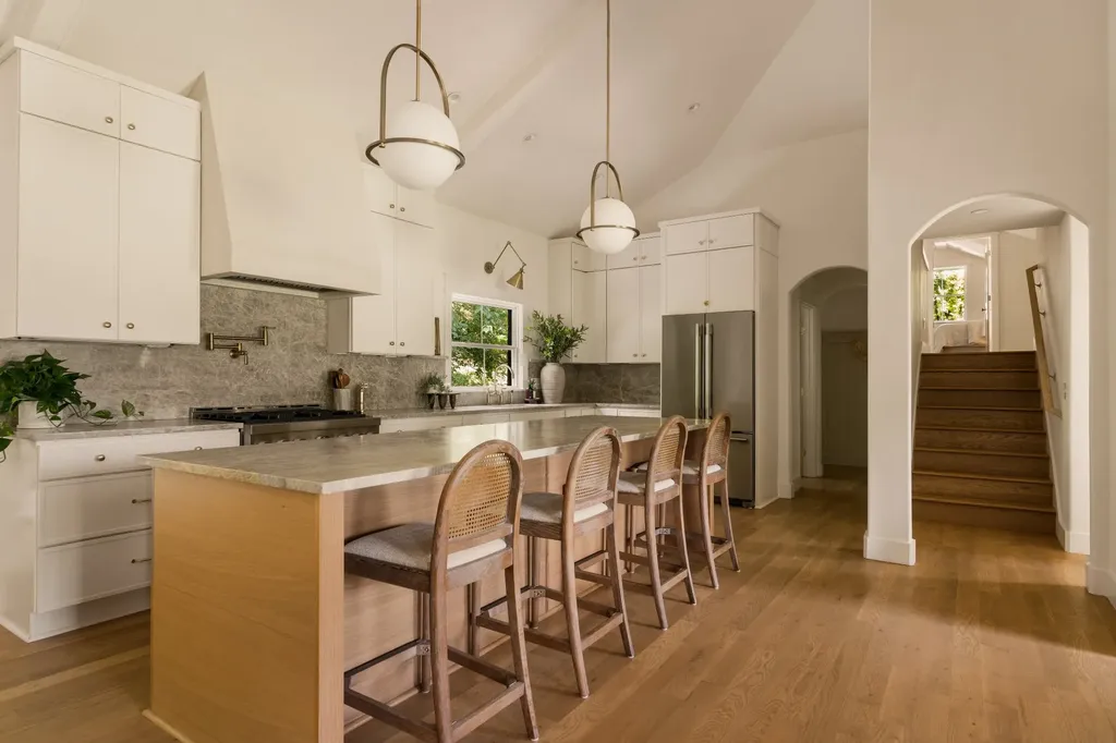 836 Forest Hills Drive Nashville TN 37220