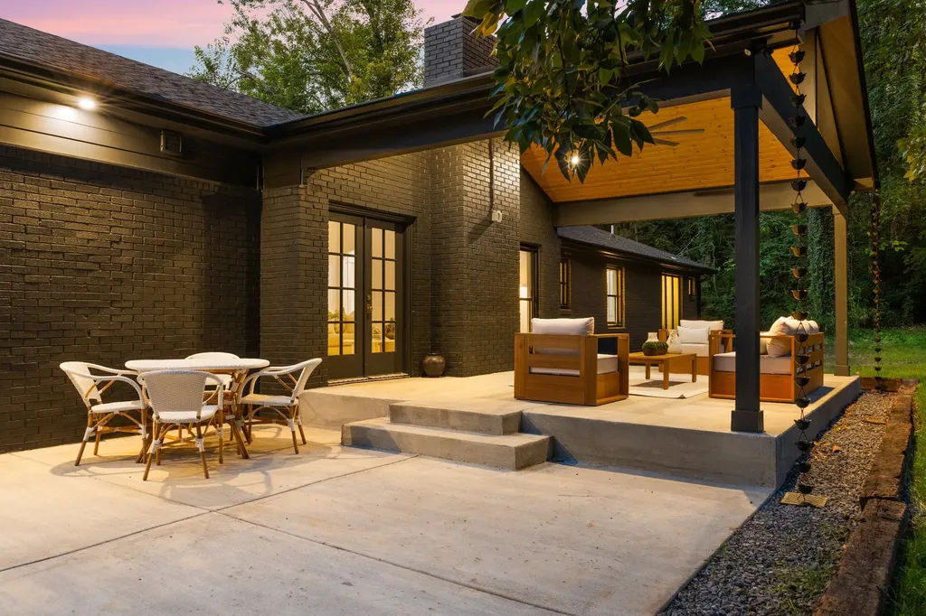 836 Forest Hills Drive Nashville TN 37220