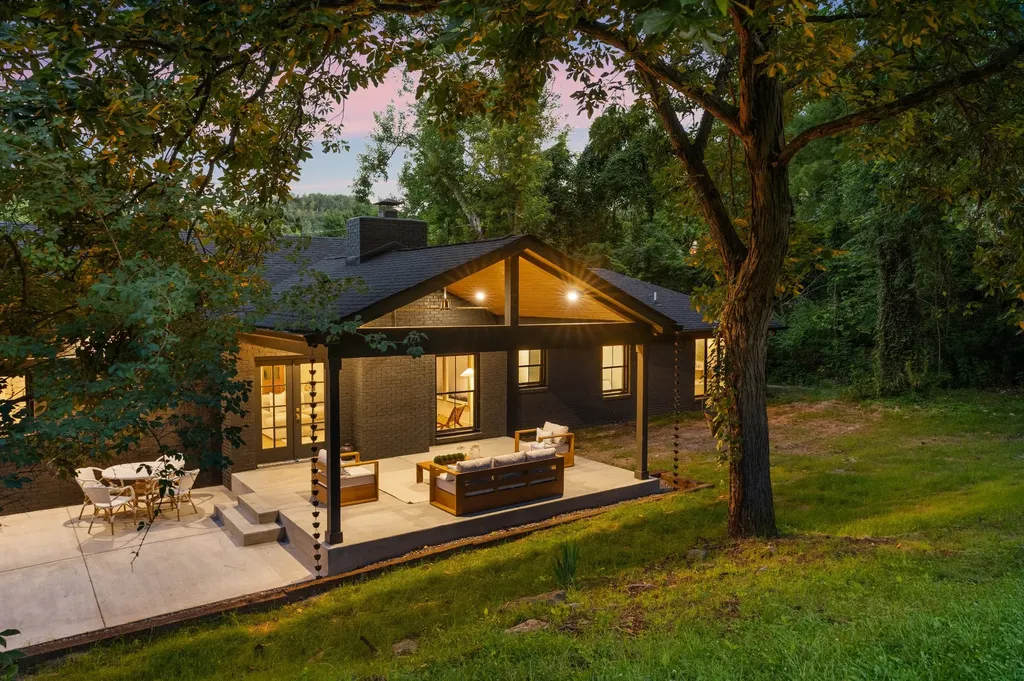 836 Forest Hills Drive Nashville TN 37220