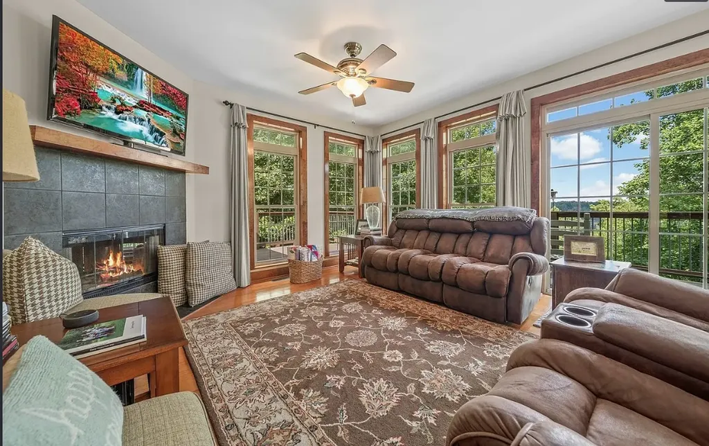 195 Summer Breeze Drive Smithville TN 37166