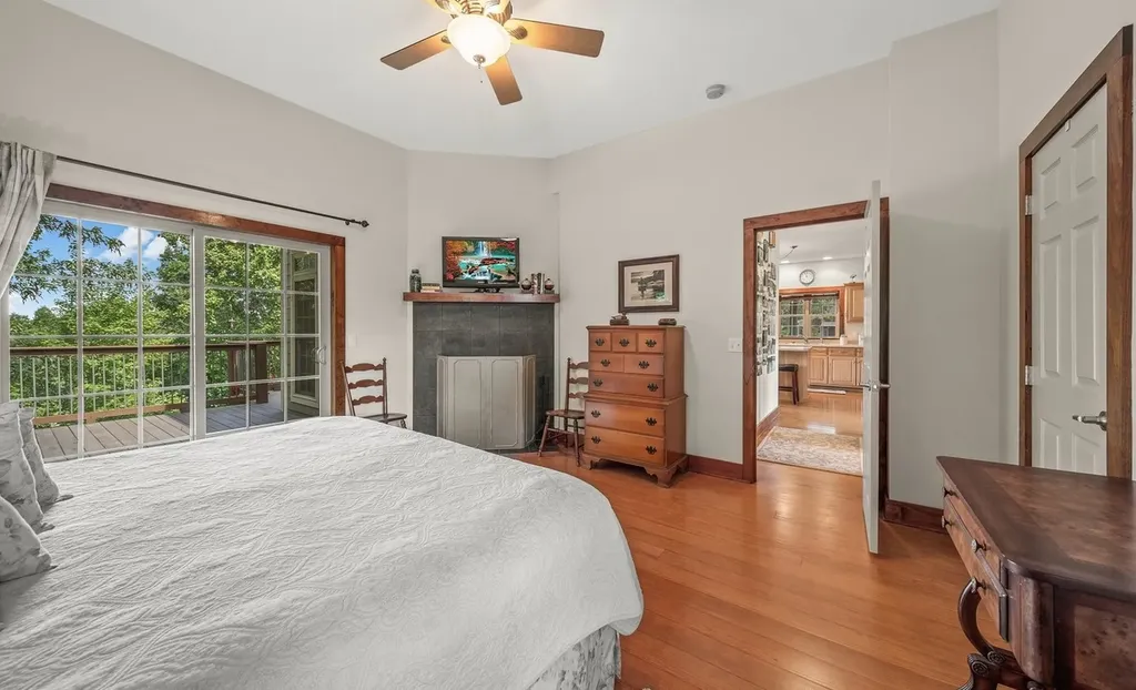 195 Summer Breeze Drive Smithville TN 37166