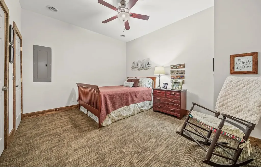195 Summer Breeze Drive Smithville TN 37166