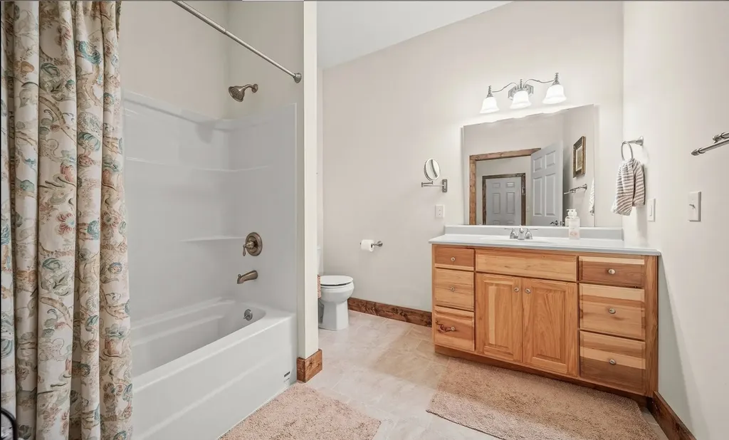 195 Summer Breeze Drive Smithville TN 37166