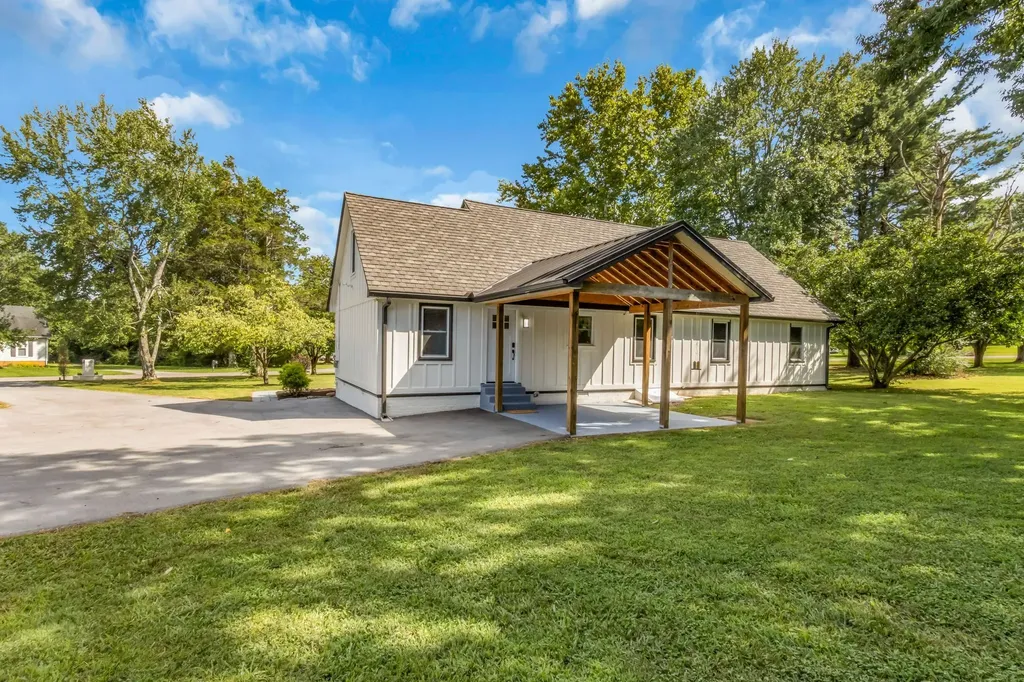 3354 Vapor Trail Murfreesboro TN 37127
